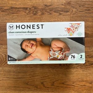 New Honest Diapers Size 2